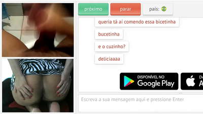 Aos casados gústalles ver masturbarse a descoñecidos