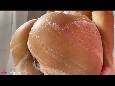 ❤️ Morena masturba o coño cun vibrador ata un orgasmo intenso na ducha ️❌ Porno en % gl.hentaiteca.ru %
